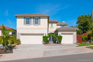 5304 Village Dr, Oceanside, CA 92057-1935