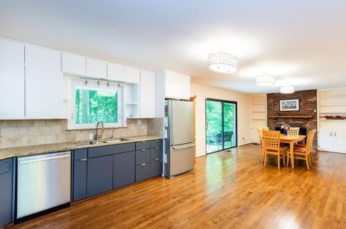 3324 Flowers Dr, Atlanta GA  30337-1002 exterior