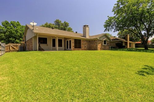 6756 Fair Mdw Dr, Fort Worth TX 76182-7612 exterior