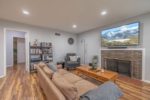 44426 Lowtree Ave, Lancaster CA  93534-2918 exterior