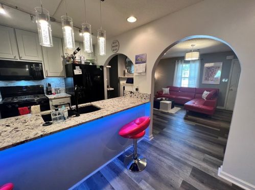 6664 Saganaw Dr, Rex GA 30273-2227 exterior