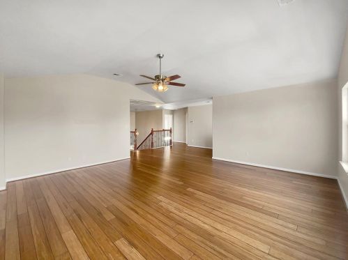 14313 Broadwinged Hawk Dr, Austin TX  exterior