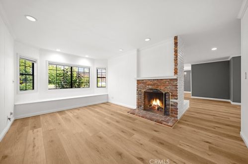 717 Laurel Ave, Glendora CA  91741-2805 exterior