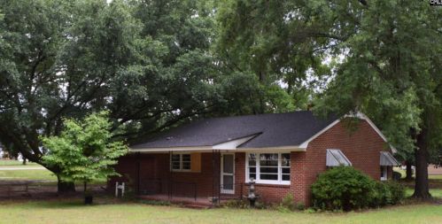 703 Blackmon St, Bethune, SC 29009-9627