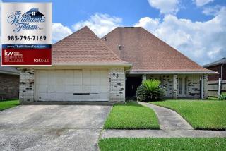 83 Normandy Dr, Kenner, LA 70065-2071