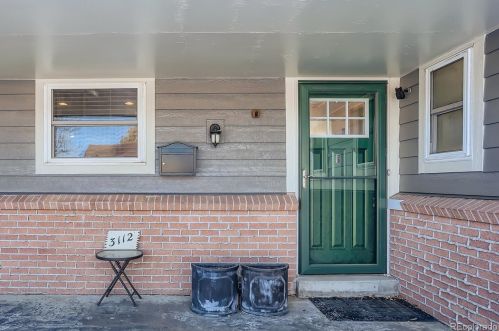 3112 Monaco Cir, Denver, CO 80222-7414