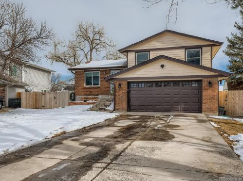 120 Coolidge Ct, Bennett, CO 80102-7823