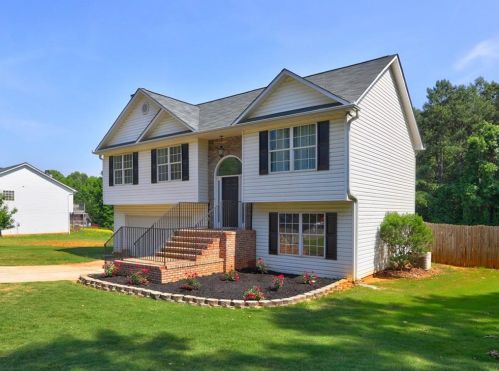 1403 Raymonds Rd, Monroe, GA 30656-8915