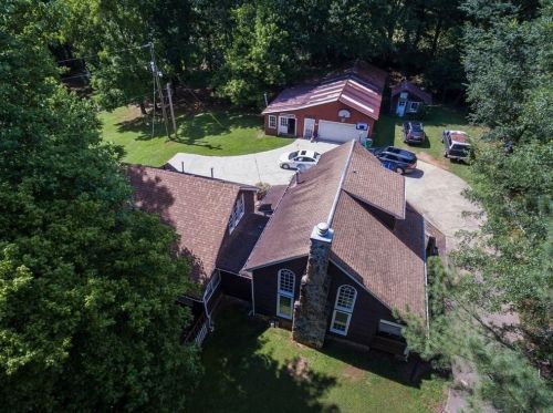 363 Burns Ln, Holly Springs, GA 30115-6005