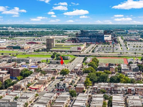 2833 10th St, Philadelphia PA 19122-6021 exterior