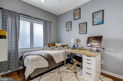 1333 Howard St, Philadelphia PA 19122-3209 exterior