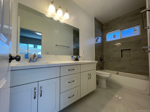 1317 15th Ave, Honolulu HI  96816-7800 exterior