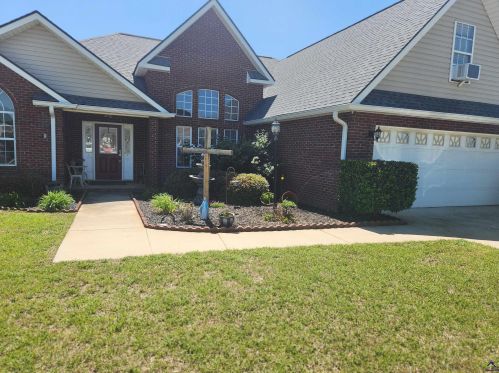 111 Hummingbird Ln, Kathleen, GA 31047-2249