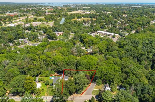 69 Byrnes Ln, Tinton Falls NJ  07724-1507 exterior