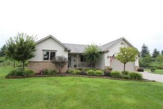 9695 Oxford Glen Dr, Concord Township, OH 44060-1796