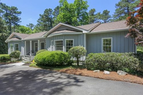 678 Chestnut Hill Rd, Marietta, GA 30064-2935