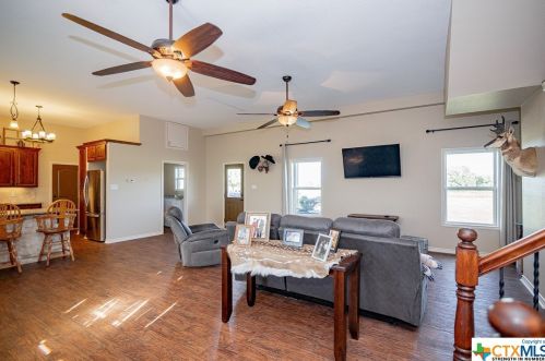 2091 Juan Antonio Rd, Victoria, TX 77904-4747