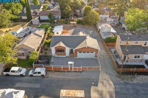 1355 Plaza Dr, Pacheco, CA 94553-2015