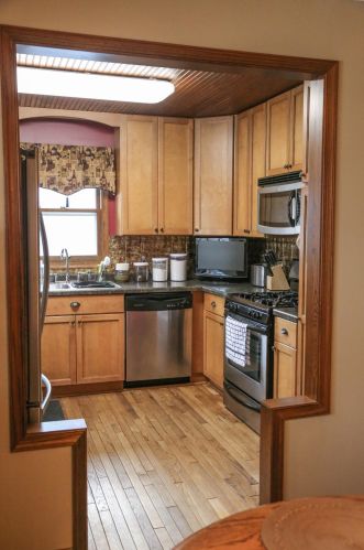 1944 Greenbrier St, Saint Paul MN  55117-2214 exterior