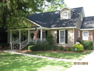 222 Hummingbird Ln, Albany, GA 31707-3037