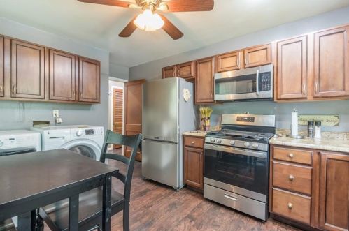 2625 Harmony Way, Atlanta GA  30344-2046 exterior