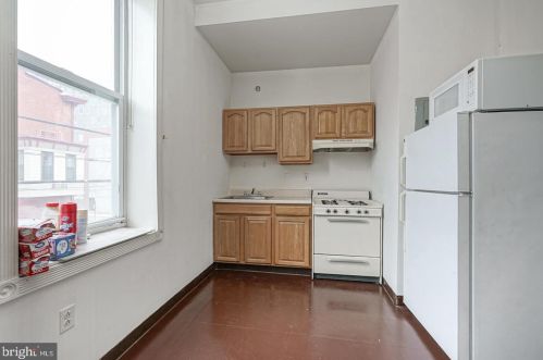 1542 15 St, Philadelphia PA 19146-4806 exterior