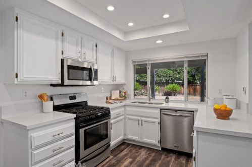 8499 Yarrow Ln, Riverside CA  92508-2969 exterior