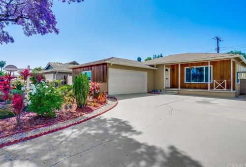 15940 Sharonhill Dr, Whittier, CA 90604-3553