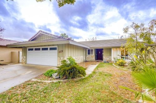 1536 Laster Ave, Anaheim CA  92802-2712 exterior
