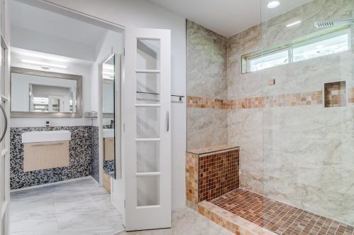 7208 Fernmeadow Dr, Dallas TX 75248-5605 exterior