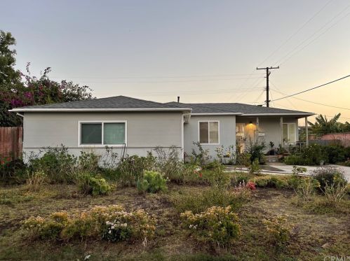 7792 Ledon Way, Midway City, CA 92655-1524