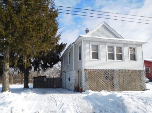 624 Bluff St, Joliet, IL 60435-6307