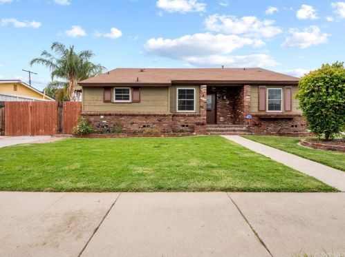 7915 Wish Ave, Van Nuys, CA 91406-1022