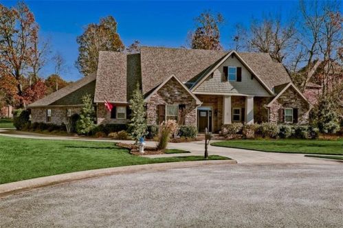 4061 Saint Johns Wood St, Springdale, AR 72764-7811