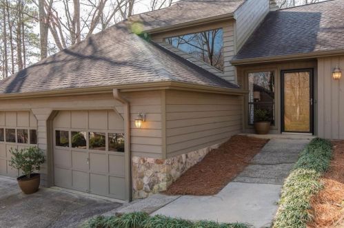 2249 Chimney Springs Dr, Marietta, GA 30062-6394