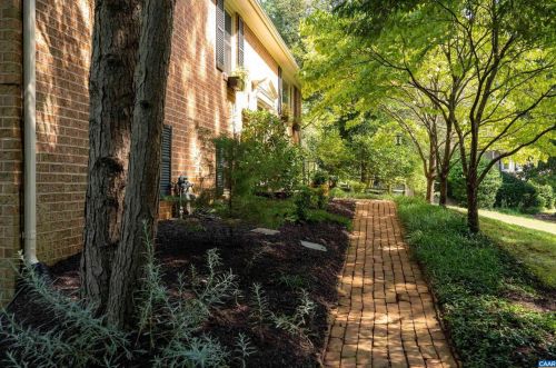 2333 Glenn Ct, Charlottesville, VA 22901-2912