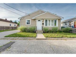 136 John St, Pawtucket, RI 02861-1012