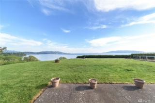 3903 Cliffside Dr, Bellingham, WA 98225-8405