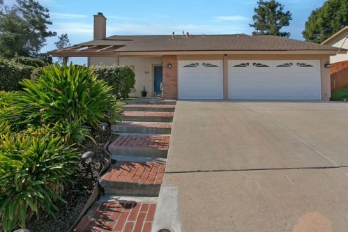 1883 Blueridge St, Oceanside, CA 92056-6020