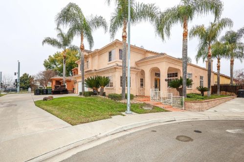 2132 Wimbledon Ct, Modesto, CA 95355-8406