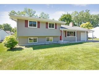 10909 Oak Knoll Ter, Hopkins, MN 55305-2122