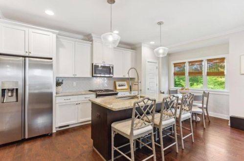 1734 Ellen St, Atlanta GA  30318-2712 exterior