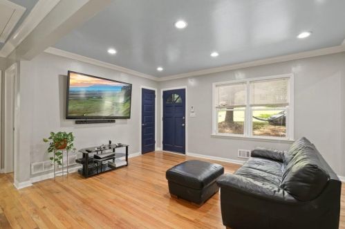 2240 Brannen Rd, Atlanta GA  30316-4120 exterior