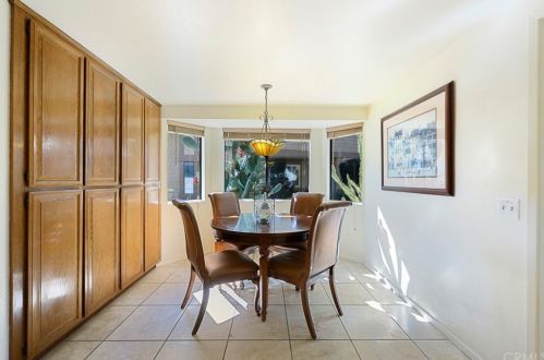 7315 Singingwood Dr, Anaheim CA 92808-1701 exterior