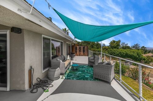 450 25 St, Upland CA 91784-8338 exterior