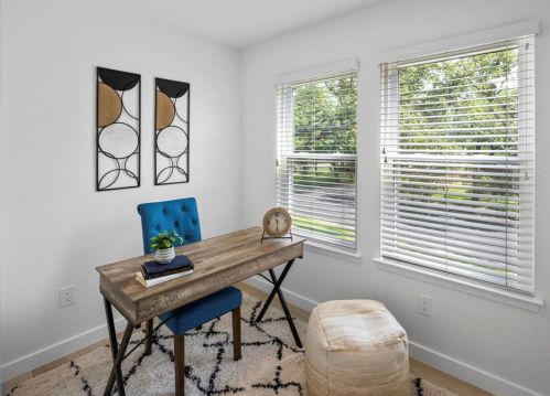 6517 Fair Vly Trl, Austin TX  78749-1250 exterior