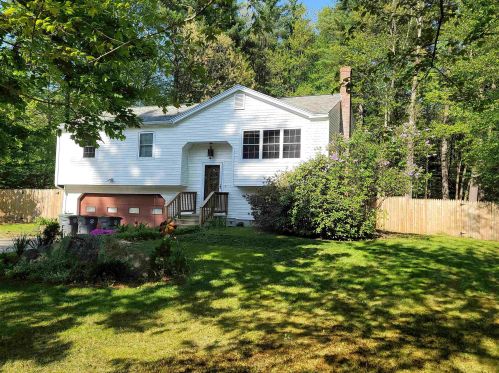 441 Micol Rd, Allenstown, NH 03275-3115