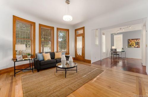 2301 Marion St, Denver CO  80205-5248 exterior