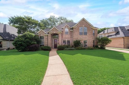 4605 Mill Wood Dr, Colleyville, TX 76034-3693
