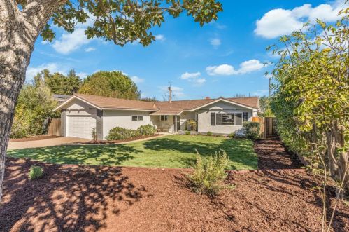 15910 Rochin Ter, Los Gatos, CA 95032-4823